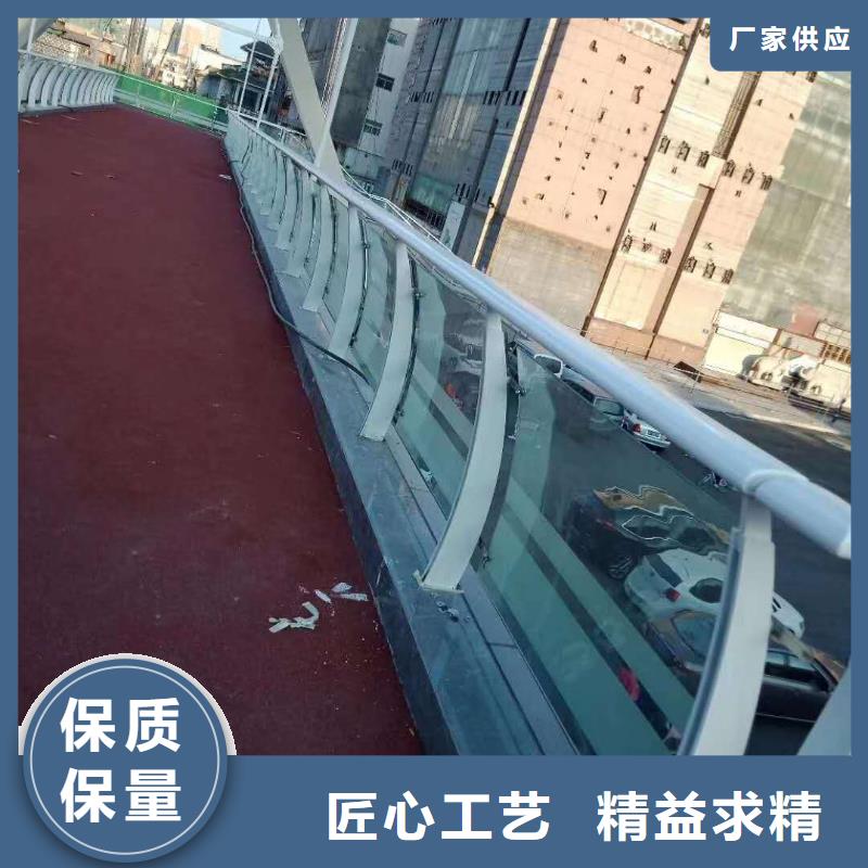 河道桥梁白钢护栏路附近制造商