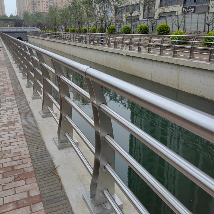 安徽护栏复合管护栏一站式采购