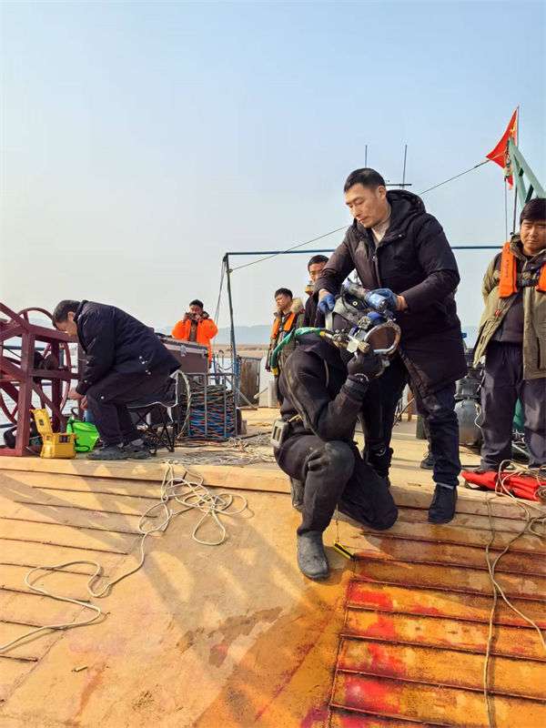 打捞钻头多年水下经验