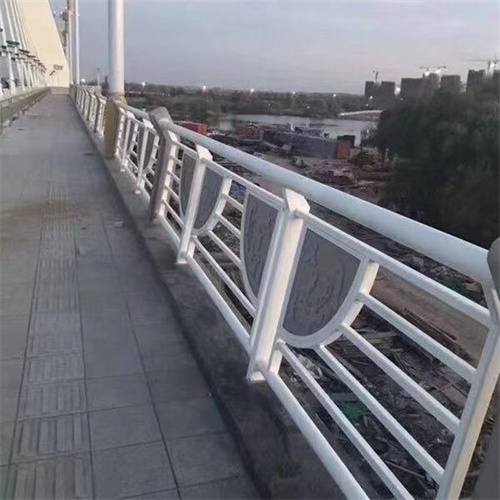  护栏严谨工艺