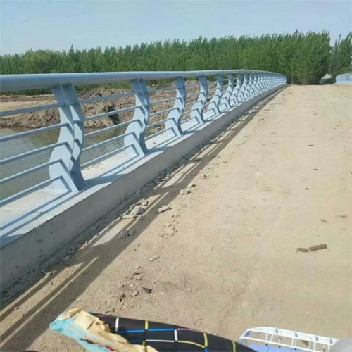 生产不锈钢道路护栏的生产厂家