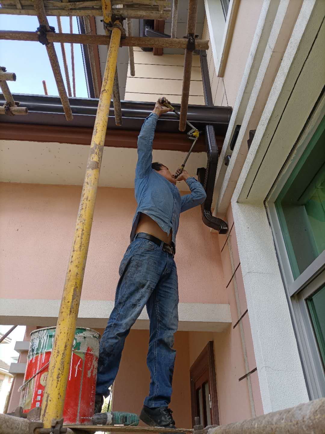 铝合金雨水槽产品介绍