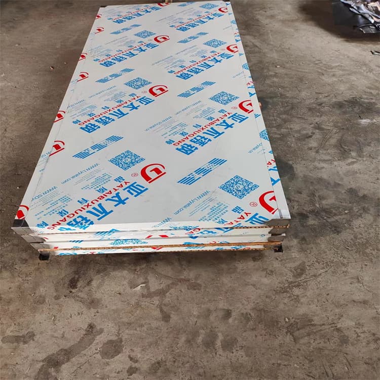 射线防护铅门制造商