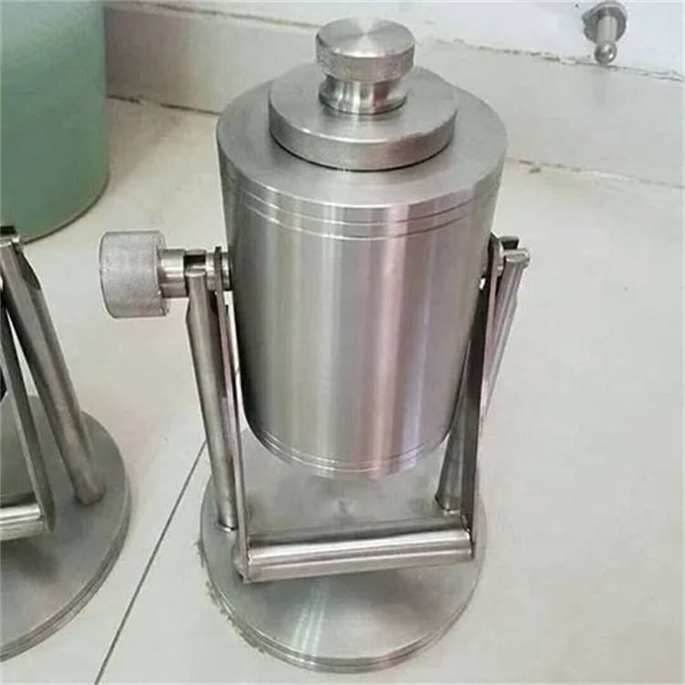资讯：25升暂存防护铅箱厂家