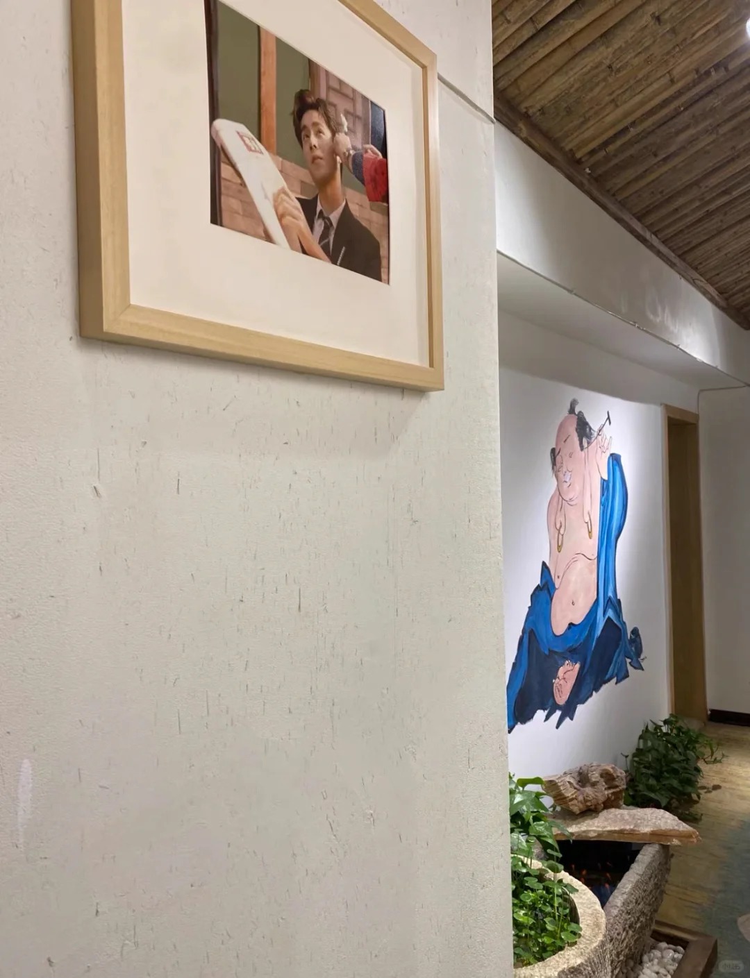 仿泥巴墙稻草漆生产厂家，批发价，可施工