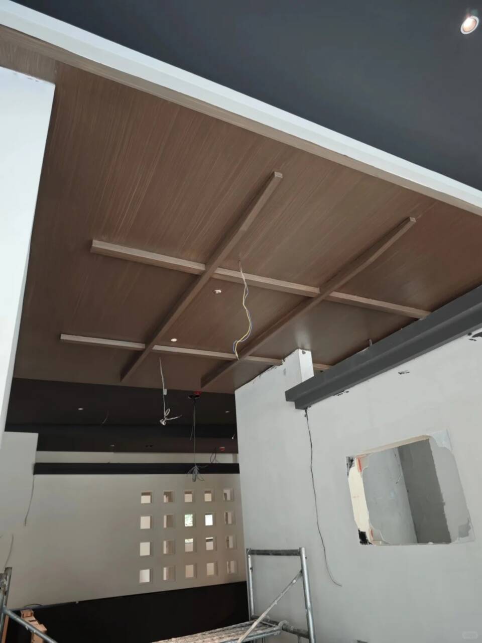 生态复古木纹漆，方钢圆管木纹漆，艺术涂料全包施工价格