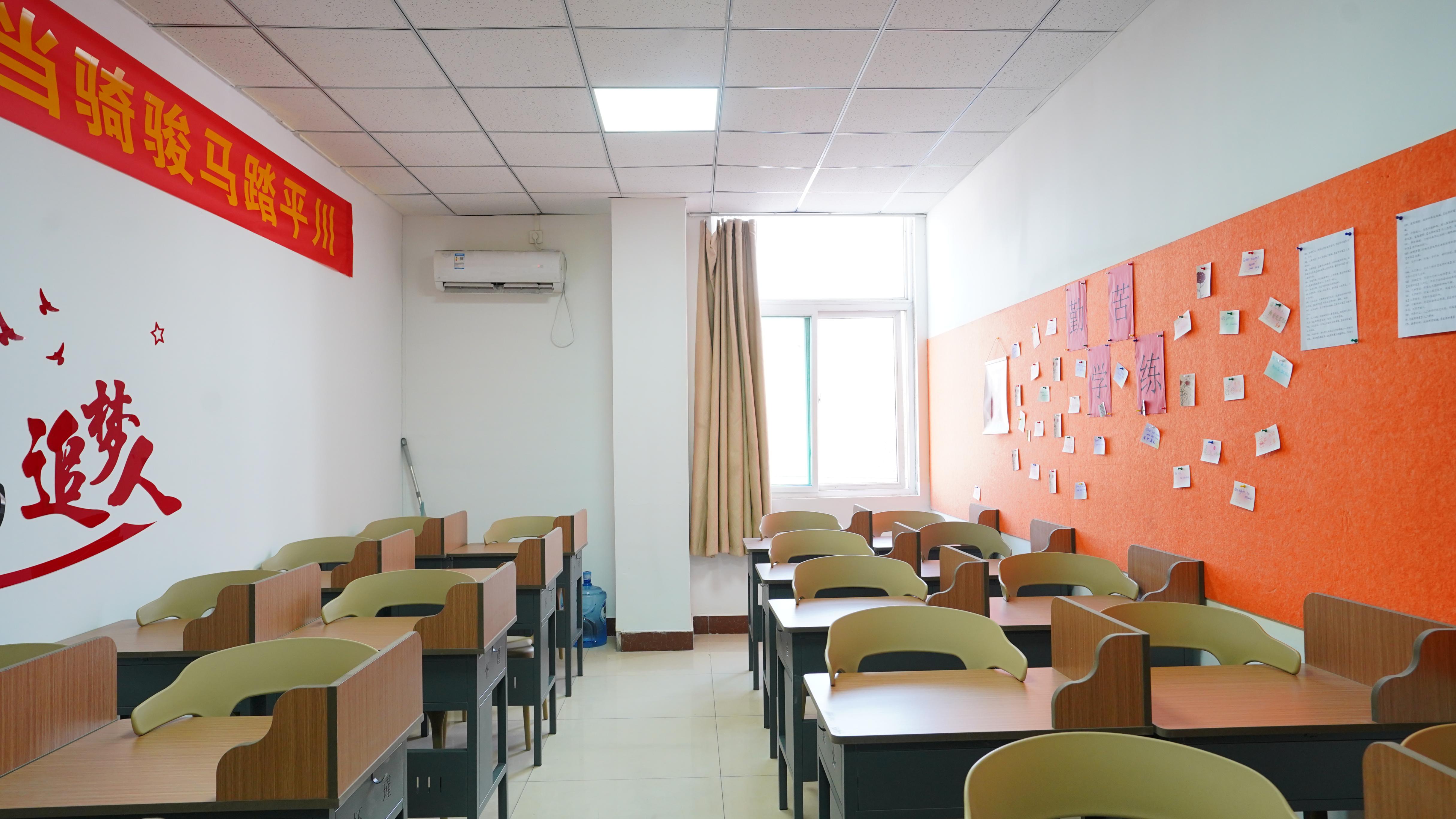 高中暑假班高考补习班手把手教学