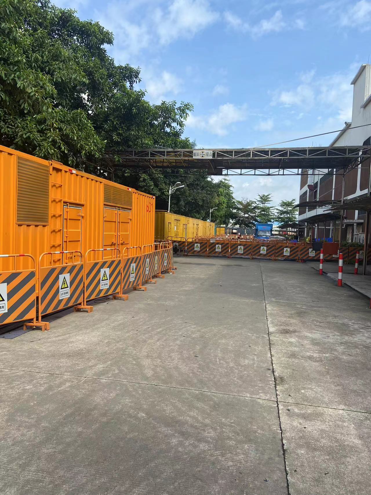 200KW发电机出租租赁400KW发电机电缆线出租UPS电源出租_300kw发电机出租方便快捷