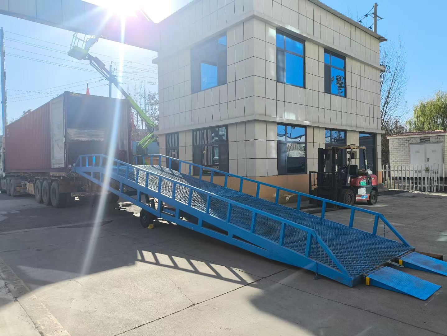 移动式机械登车桥价格安装专业生产N年